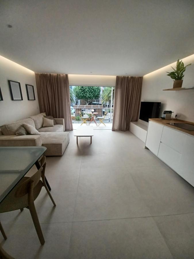 Superbe Appartement A 2 Minutes De La Mer Кавалер-сюр-Мер Экстерьер фото